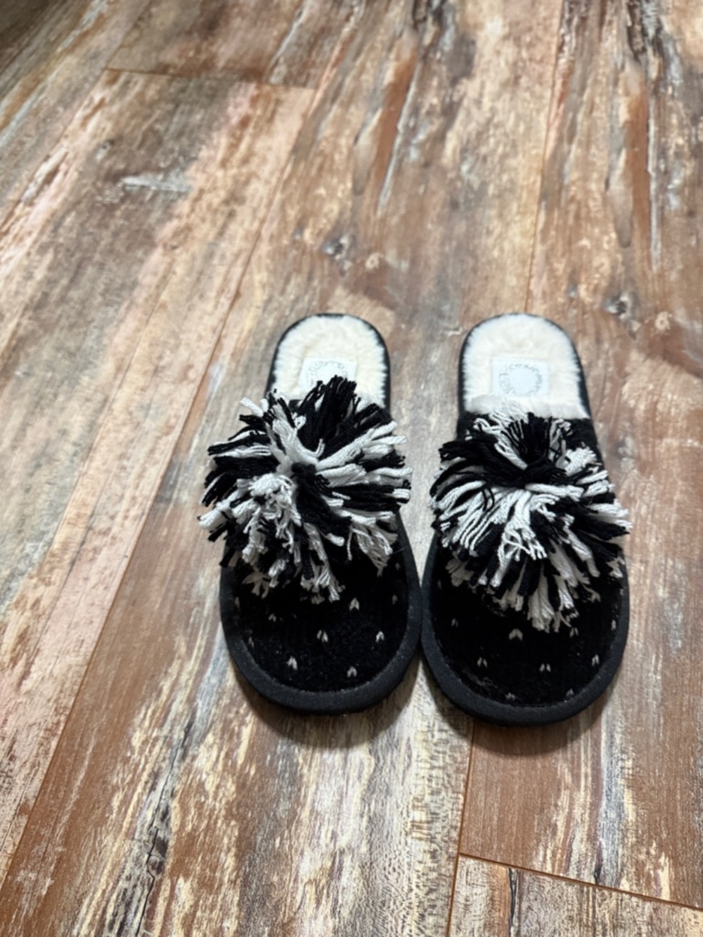 Women's Black & White Pom-Pom Slide Slippers sz 6